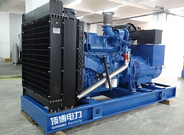 柴油發(fā)電機(jī)