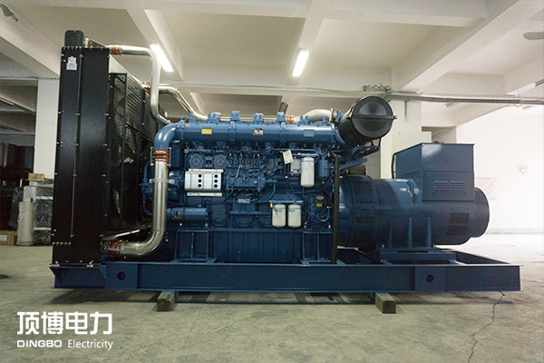 柴油發電機和汽油發電機是如何工作的？哪種類型更適合商業使用？